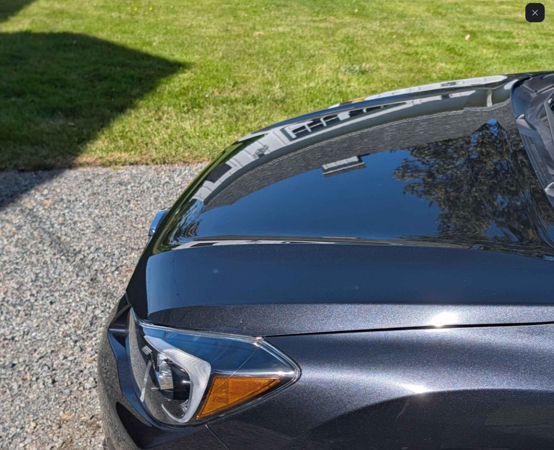 High-gloss hood after paint enhancement